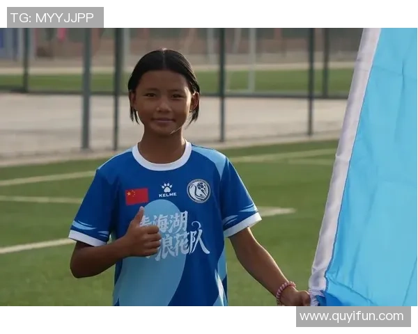 女足球星与偶像恋情曝光，场外爱情与场上拼搏引发热议