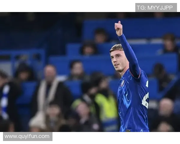 足球巨星退役归故里重拾家乡梦想开启新篇章